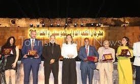 وزيرة الثقافة تفتتح الدورة 31 من مهرجان القلعة الدولي للموسيقى والغناء