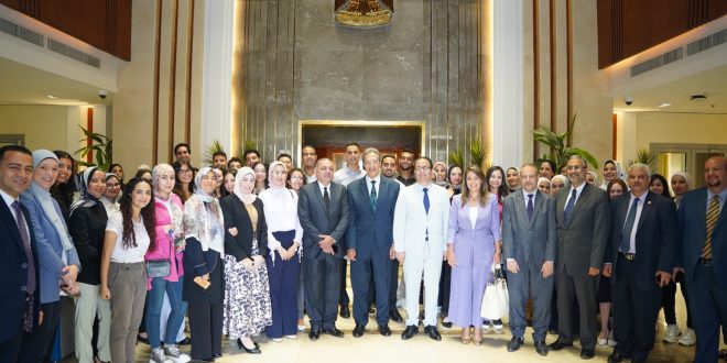 حفل تخريج الدفعة الأولى من برنامج التدريب الصيفي لطلبة الجامعات