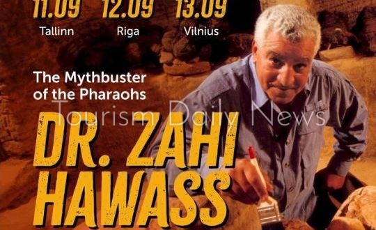 حواس يواصل حولاته في الأسواق لترويج السياحة الثقافية بمصر