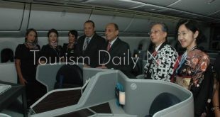 الاحتفال بإعادة إنطلاق أولى رحلات مصر للطيران المتجهه إلى مطار ناريتا