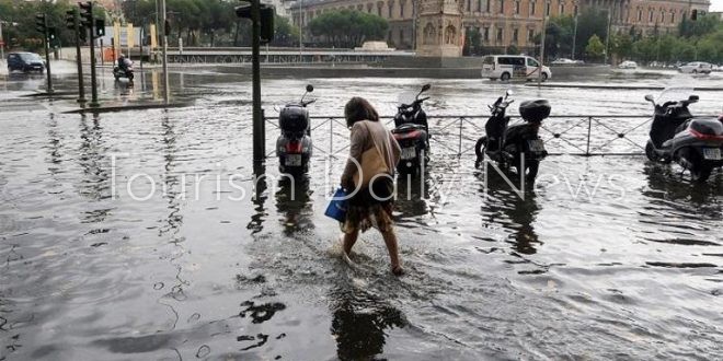 أمطار غزيرة مصحوبة بعواصف في جميع أنحاء إسبانيا