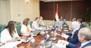 وزيرة التخطيط تتابع مستهدفات خطة التنمية الاقتصادية للعام المالي 23/2024