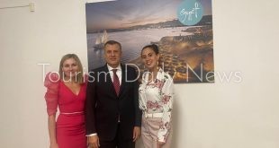 عيسى يكشف للروس أبرز تطورات صناعة السياحة في مصر ومؤشرات الحركة الوافدة