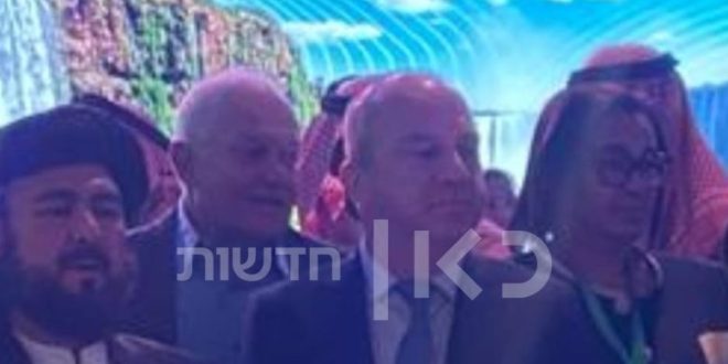 مارتيني وكانس .. هرولة عربية للظهور مع وزير السياحة الإسرائيلي بالسعودية