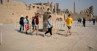 7 آلاف سائح زاروا معابد الكرنك بالأقصر .. اليوم
