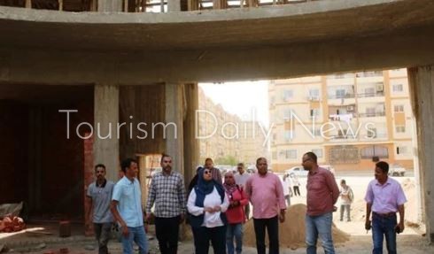 نائب محافظ أسوان تمر على حى اللوتس والمشروعات المتعثرة