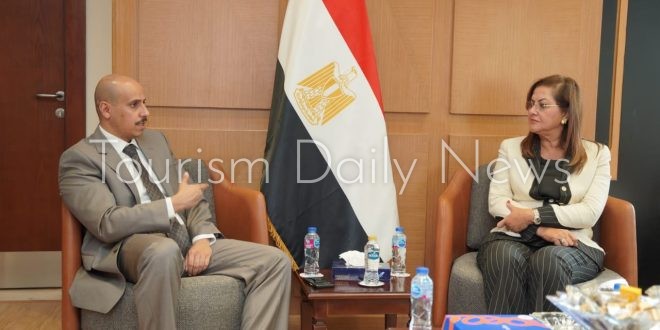 وزيرة التخطيط تلتقي مدير المعهد العربي بالكويت لبحث تعزيز سبل التعاون