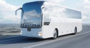 17 شركة نقل سياحي ترفع مذكرة لرئيس الوزراء احتجاجاً على أزمة الحافلات