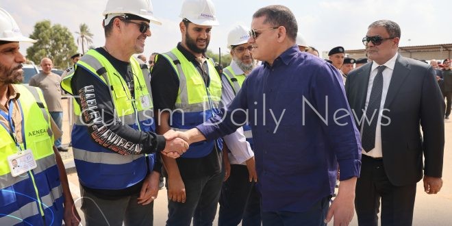 ليبيا : الدبيبة يزور محطة ركاب مطار طرابلس لتفقدية الأعمال الجارية