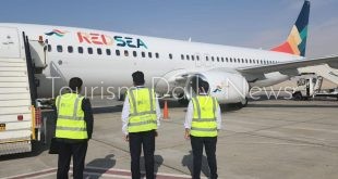 وصول رحلة طيران مباشرة لمطار الأقصر على متنها 186 سائحاً إسبانياً
