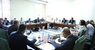 جلسة استماع لوزير السياحة ومحافظ البنك المركزي في تونس .. 11 أكتوبر