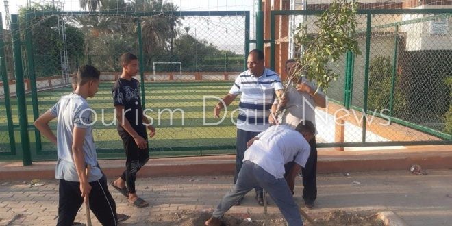 شباب أرمنت يشجر ويجمل مدخل مراكز الشباب والأماكن المجاورة