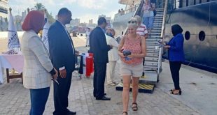 الإسكندرية تستقبل الباخرة السياحية celebrity apex قادمة من حيفا