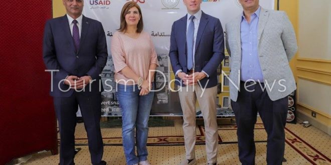 السياحة تشارك في فعالية الحلول المستدامة من أجل غد أفضل بمدينة الأقصر