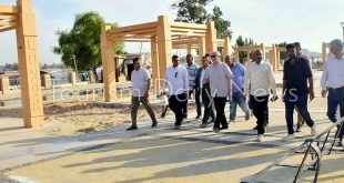 محافظ الأقصر بتفقد سير أعمال مشروع إنشاء كورنيش البر الغربى بمدينة القرنة