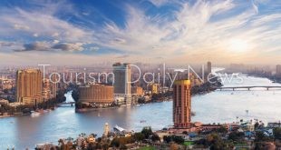 مصر تعلن تأشيرات الدخول لأراضيها بالدولار وتسمح للأجانب بتمليك العقارات