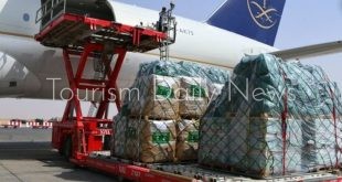 وصول 7 طائرات مساعدات من قطر وتركيا والسعودية وعمان والإمارات لمطار العريش