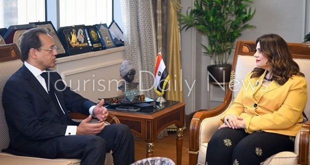 وزيرة الهجرة تبحث حل مشاكل الجالية المصرية في أستراليا