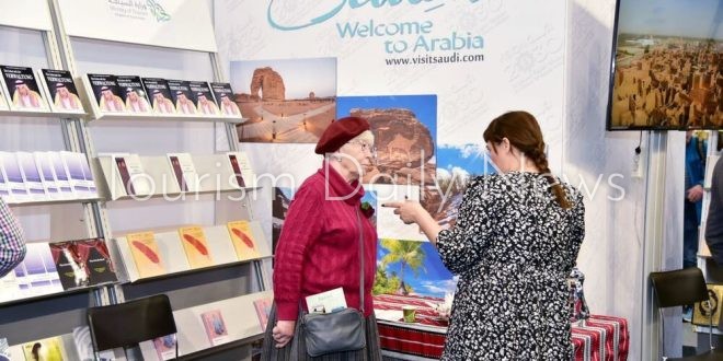 سفير خادم الحرمين يفتتح جناح السعودية في معرض فيينا الدولي للكتاب