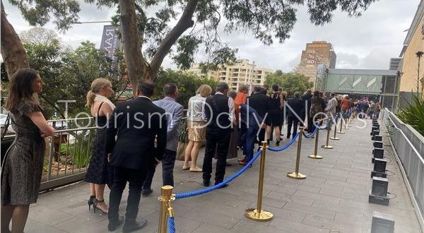 معرض رمسيس وذهب الفراعنة يكشف انجازات قطاع الآثار بسقارة والأقصر