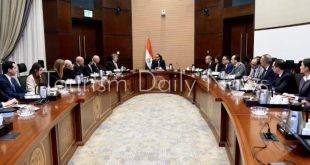 رئيس الوزراء يصدر قراراً بشأن تصاريح إقامة الأجانب في مصر للسياحة وغيرها