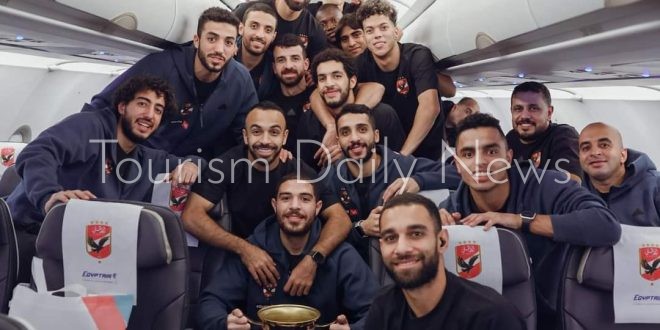 مصرللطيران تهنئ الأهلي بالسوبر وتسير 3رحلات لأبوظبي لعودة الفريق والجماهير