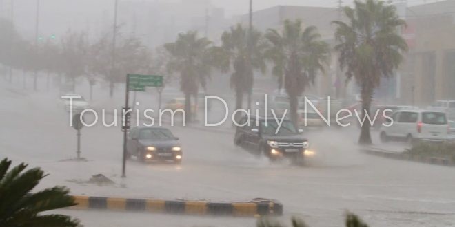 أمطار رعدية على السواحل