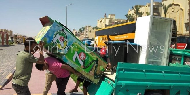 حملة لضبط الأسواق والأسعار وإزالة الإشغالات بحي الجمرك وتحصيل 61 ألف جنيه