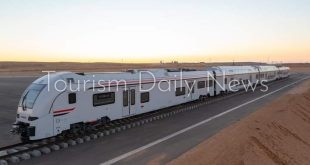 الوزير يتابع معدلات تنفيذ القطار الكهربائي السريع العين السخنة - مطروح