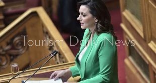 وزيرة السياحة اليونانية، أولغا كيفالوجياني