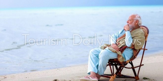 صور رئيس وزراء جزر المالديف على الشواطئ تفاقم توتر السياح الهنود