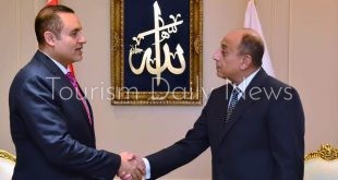 وزير الطيران المدنى يستقبل سفير قطر للتعاون في مجال الطيران المدني