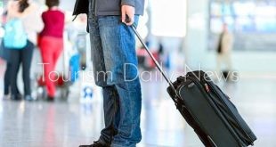 6 مزايا تكشفها المطارات القابضة من إطلاق خدمة مسافر بدون التقيود بالأمتعة