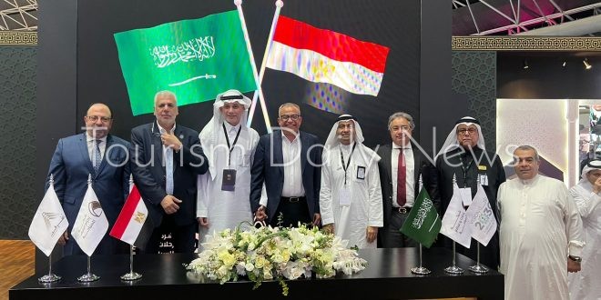 إقرأ أيضاً : إيرادات مصر من السياحة تقفز لـ4.45 مليار دولار فى 3 أشهر