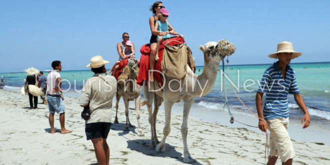 فيتش تتوقع تراجع عائدات السياحة المصرية إلى 11 مليار دولار بسبب حرب غزة