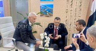 وزير السياحة يواصل عقد لقاءات مع ممثلي وسائل الإعلام الإسبانية بمدريد