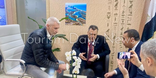وزير السياحة يواصل عقد لقاءات مع ممثلي وسائل الإعلام الإسبانية بمدريد