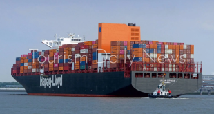 شركة هاباج لويد الألمانية تواصل تحويل مسار سفنها بعيداً عن البحر الأحمر