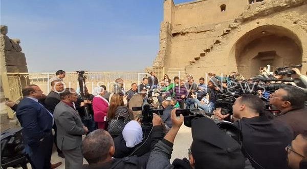 وزير السياحة يفتتح برجي الرملة والحداد بقلعة صلاح الدين بعد انتهاء ترميمها