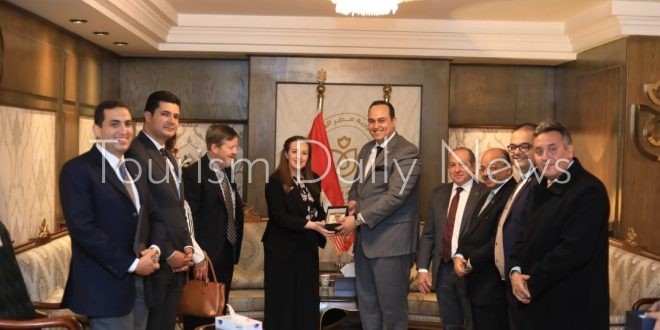الرعاية الصحية تبحث مع غرفة التجارة الأمريكية استراتيجية لجذب الاستثمارات