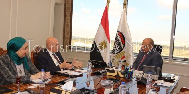 وزير قطاع الأعمال يبحث مع جمعية المصدرين التعاون والفرص الاستثمارية