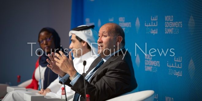 مصر تعرض تجربتها في ترسيخ ثقافة التميز والجودة بالجهاز الإداري في دبي