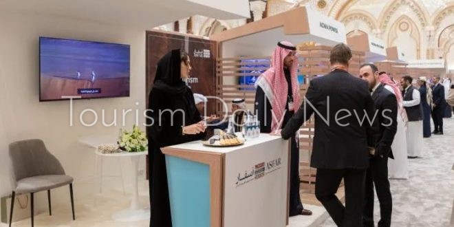 أصفر توقع اتفاقية مع ركاز لإطلاق مشروع سياحي متعدد الأوجه بمدينة الأحساء