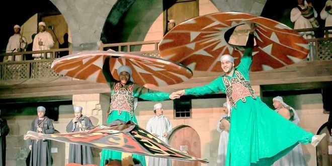 التنورة من تركيا .. الرقص الشعبي في مصر شريحة عريضة من الثقافة الشعبية