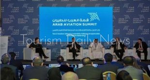 قمة العرب للطيران بمركز الحمرا للمعارض في رأس الخيمة
