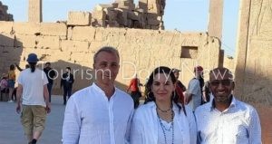 وزيرة السياحة اليونانية تزور معابد الكرنك بالأقصر