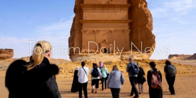 رقم قياسي تاريخي لإنفاق السائحين القادمين إلى السعودية