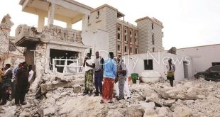 مصر تدين الهجوم الإرهابي الذي استهدف فندقاً في مقديشو