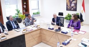 التخطيط والتعليم يناقشان ملامح الخطة الاستثمارية للعام المالي 24/2025