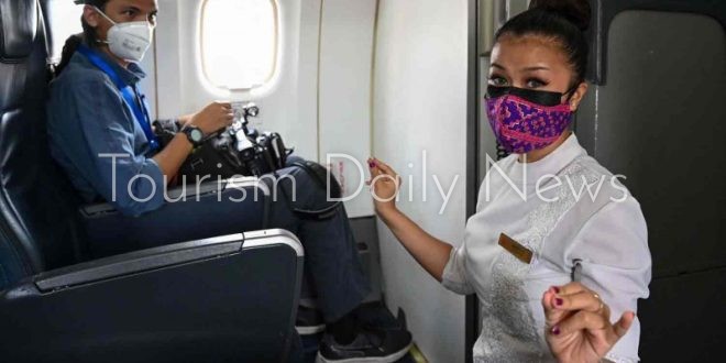 فتح تحقيق عاجل حول نوم طيار ومساعديه برحلة جوية